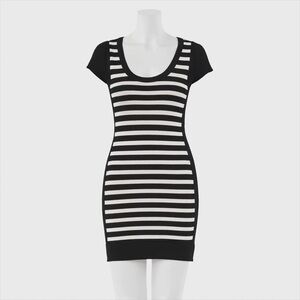 EUC. US8. French Connection "Dani" Black & White Striped Bodycon Sheath Dress